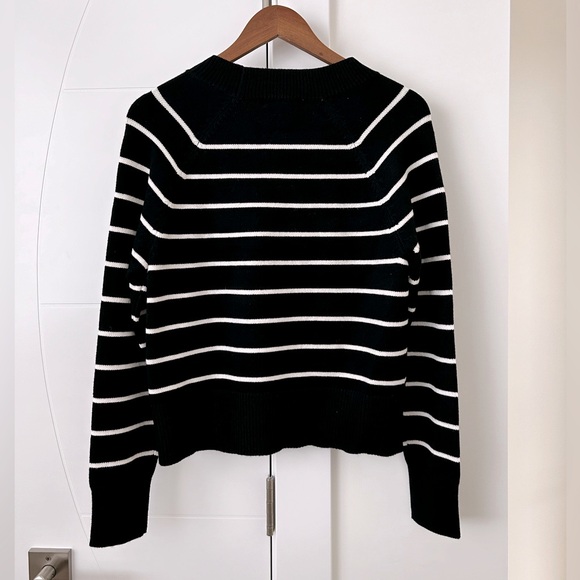 NWT Joe Fresh Heavy Knit Striped Sweater Size Small - Picture 2 of 6